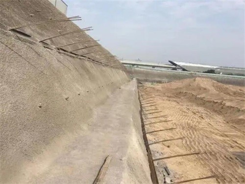 南丰河道边坡加固